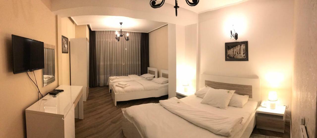 Apollonia Hotel Gjakova Exterior foto